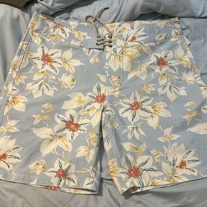 BRAND NEW Faherty brand swim trunks